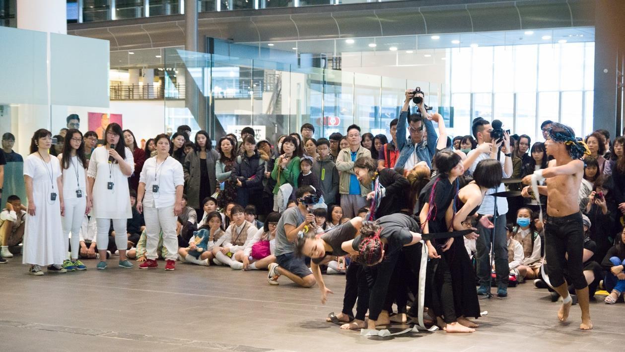 Body as Installation 聲。形。體 Photo
